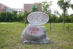 展示与球探足球比分网APP玩法介绍紧